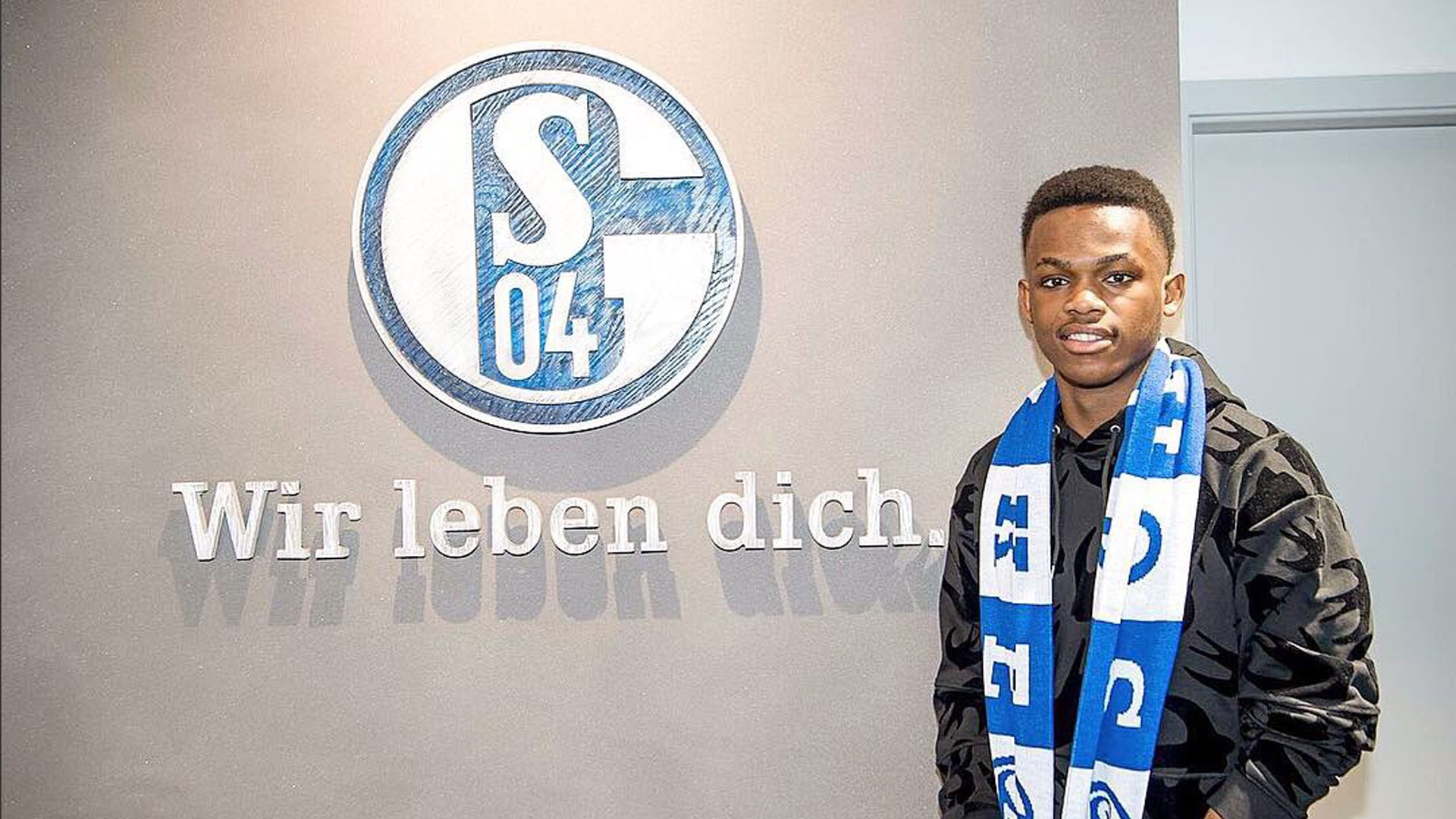 而是多年来 而是多年来